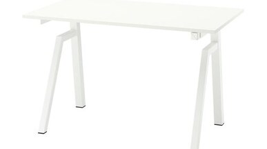 TROTTEN yüksekliği ayarlanabilen çalışma masası, 120x70 cm dişbudak görünümlü-beyaz